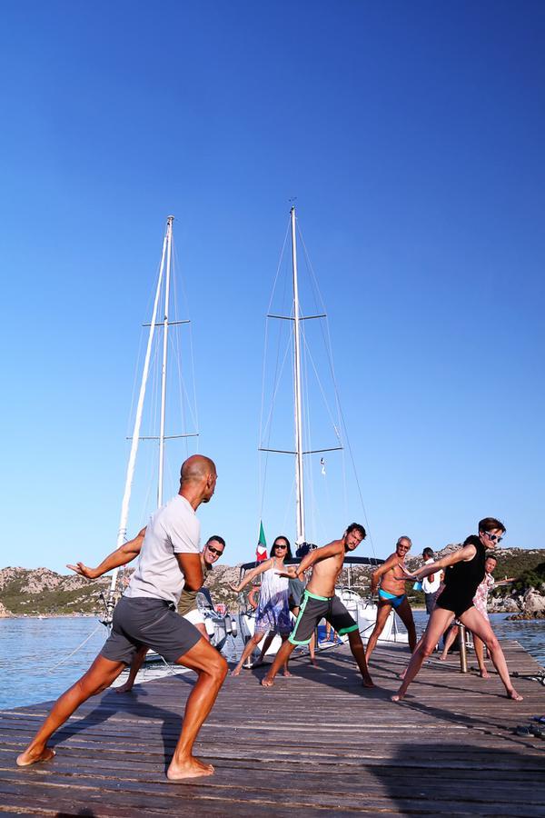 Hotel Touring Club Italiano - La Maddalena à La Maddalena  Extérieur photo