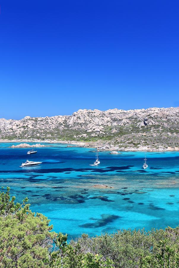 Hotel Touring Club Italiano - La Maddalena à La Maddalena  Extérieur photo